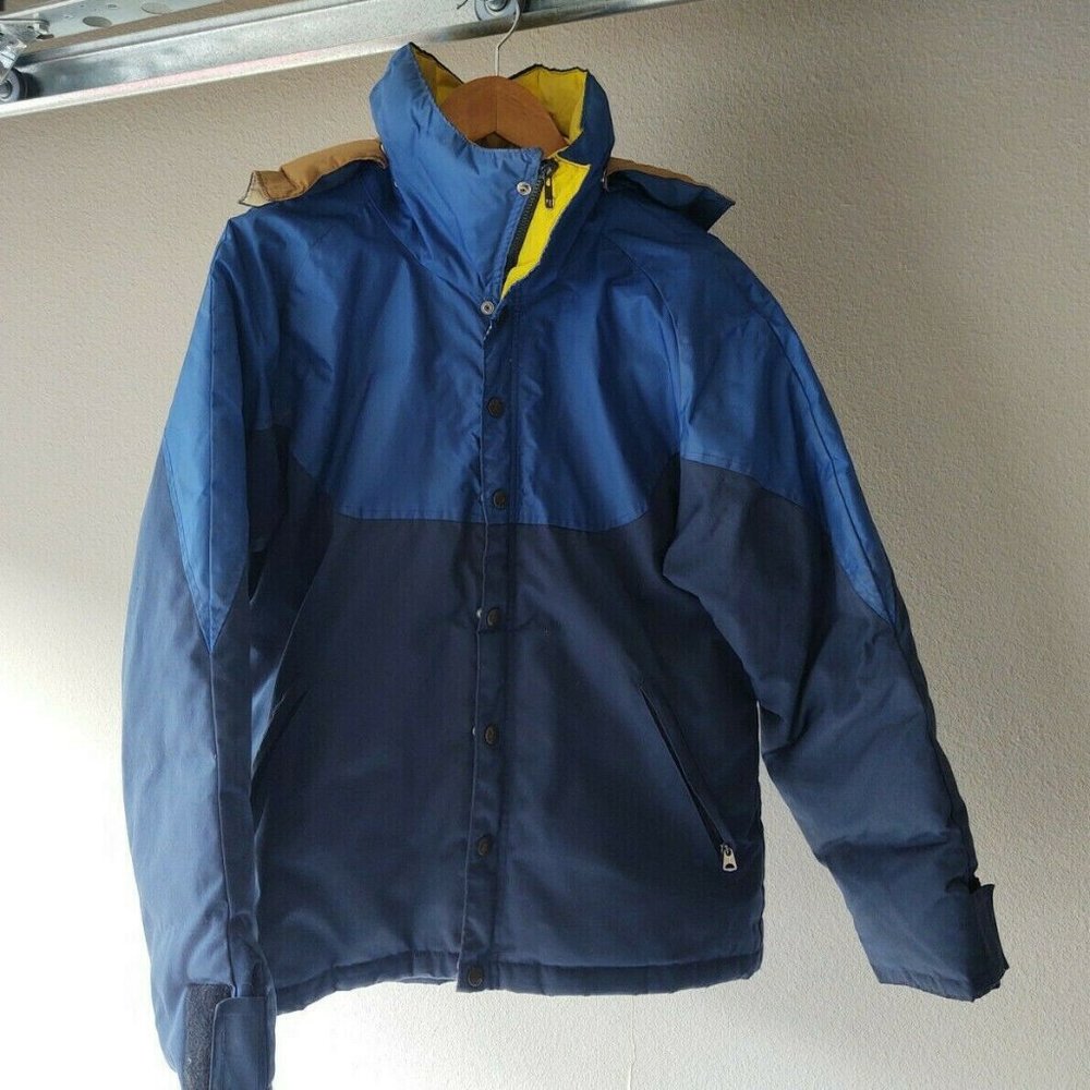 Powderhorn Mountaineering Vtg Down Hooded Coat